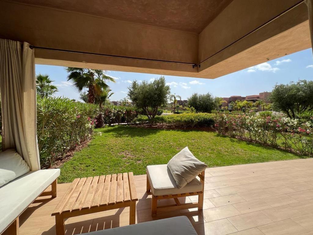 Jade Avec Jardin Privatif Et Acces Directe Piscine Marrakesh